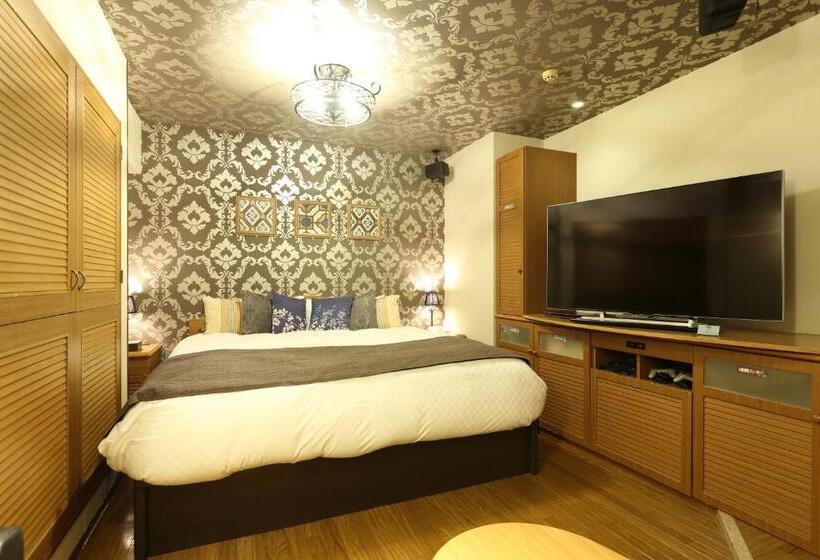 Fukuoka Chapel Coconuts Hotel Ipolani