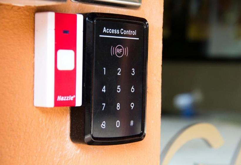 فندق Angel Resthouse