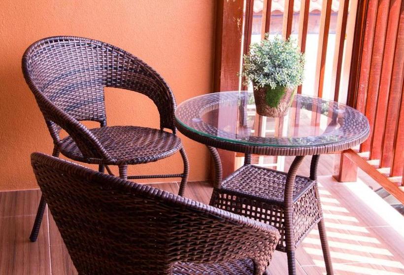 فندق Angel Resthouse