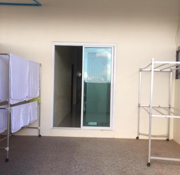 فندق Aura Residence