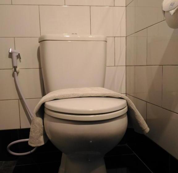 בית מלון כפרי Bali Umah Tinjung