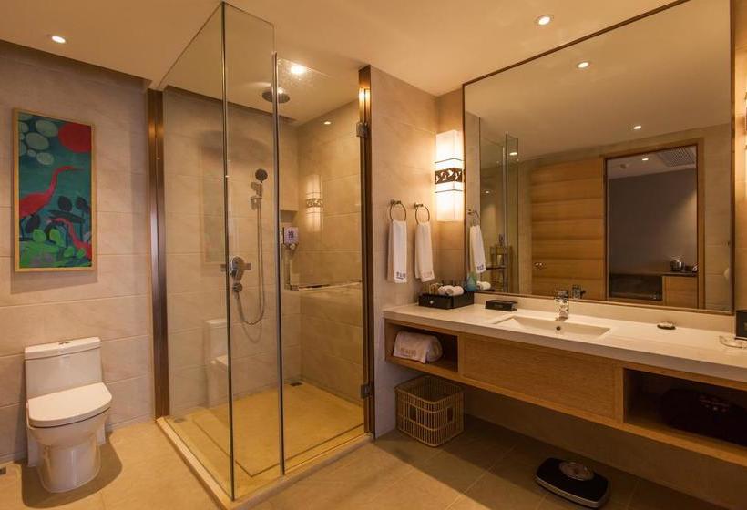 هتل Guilin Roshan Lake