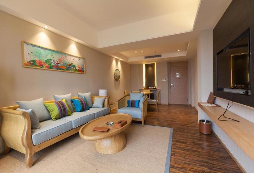 هتل Guilin Roshan Lake