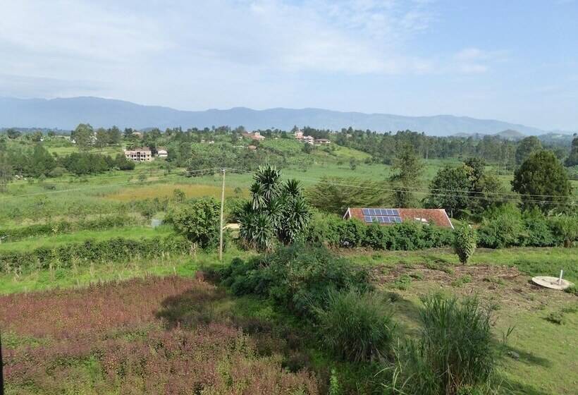 هتل Delhi Gardens