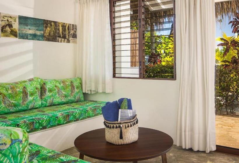 فندق El Encuentro Surf Lodge