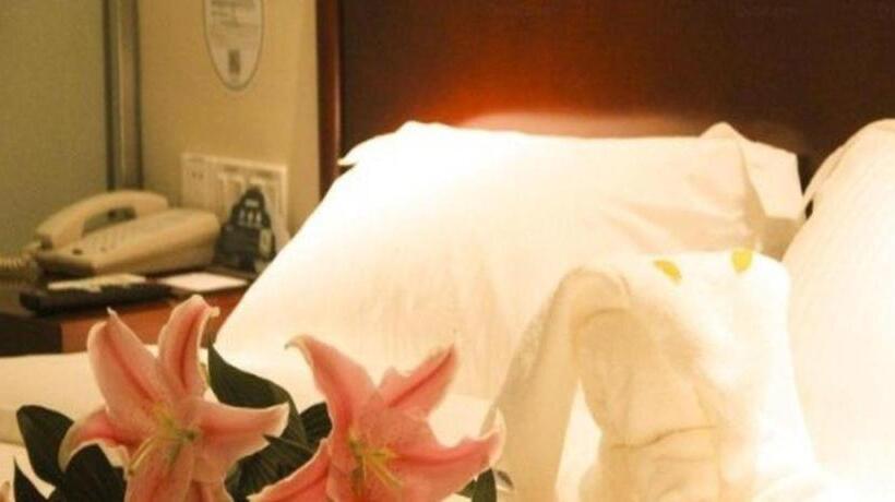 Отель Greentree Inn Shandong Yantai Yantai University Business