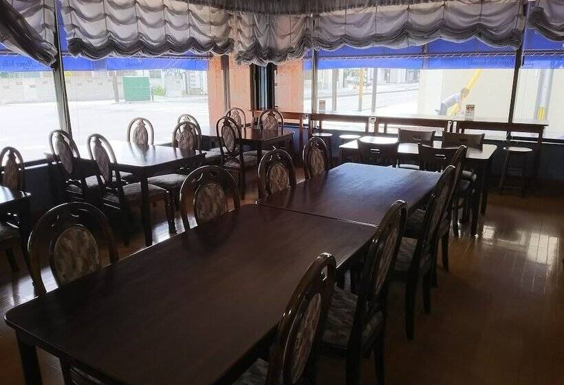 Отель Hyper Hills Hirosaki