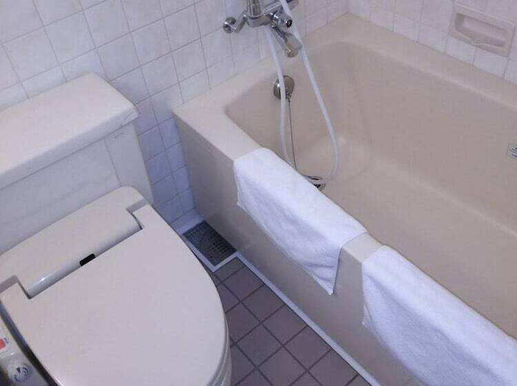 Отель Hyper Hills Hirosaki