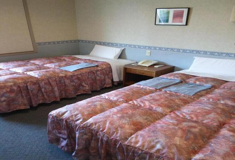 Отель Hyper Hills Hirosaki