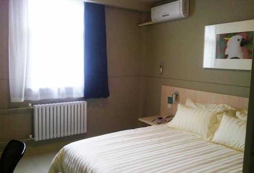 בית מלון כפרי Jinjiang Inn Jiaozuo Sports Stadium