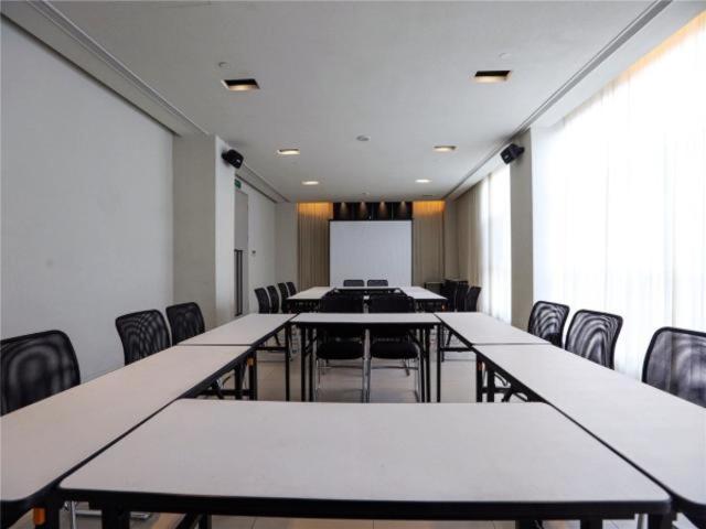 Otel Jinjiang Inn Select Lhasa Norbulingka Summer Palace