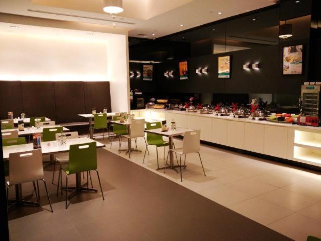 酒店 Jinjiang Inn Shanghai Baoshan Gongfu Xincun Hulan Road Subway Station