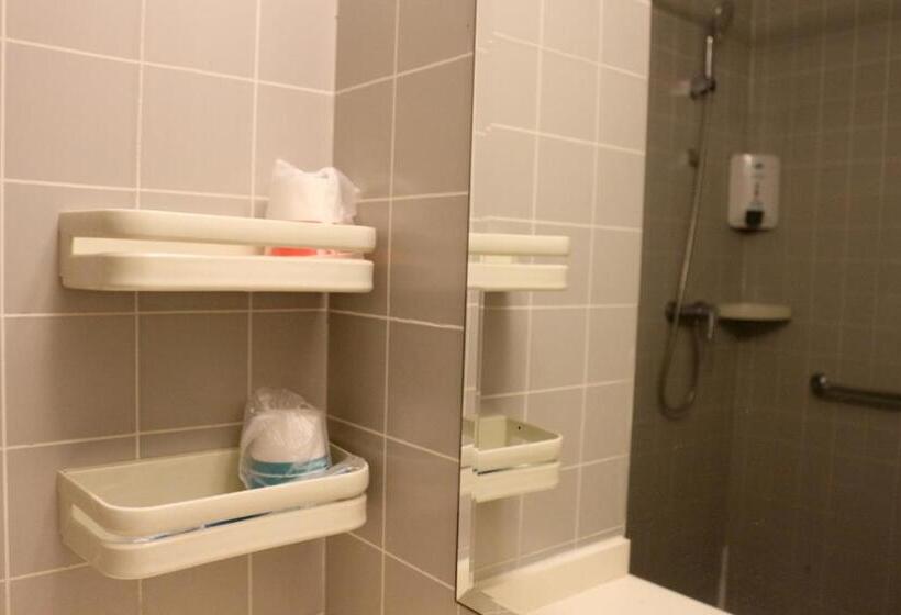 Отель Jinjiang Inn Shanghai Chedun Studios