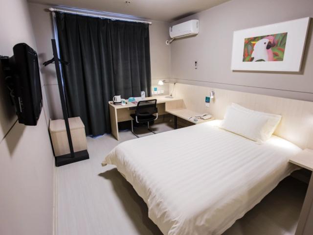 Отель Jinjiang Inn Shanghai Songjiang Renmin North Road