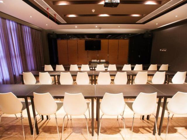 בית מלון כפרי Jinjiang Inn Tangshan Xinhua Avenue