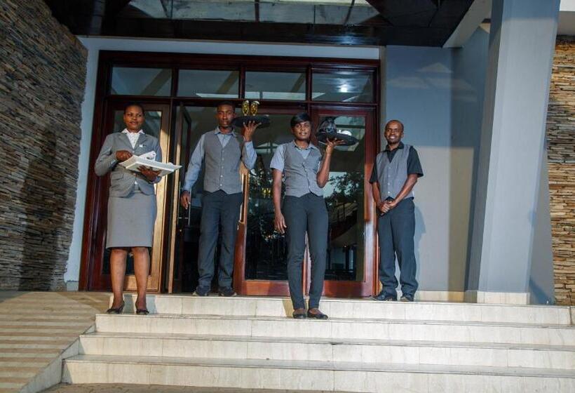 هتل Kilimanjaro Wonders