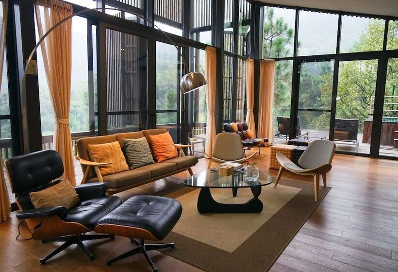 酒店 Meijie Mountain Hotspring Resort