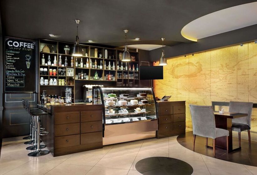 هتل Ramada By Wyndham Karachi Creek