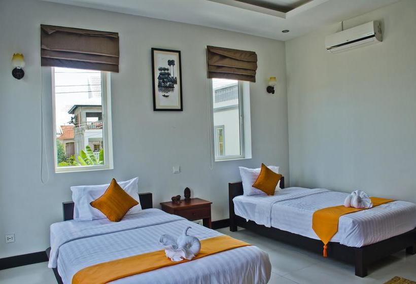 Отель Silver Residence