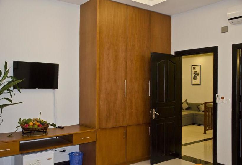 Отель Silver Residence