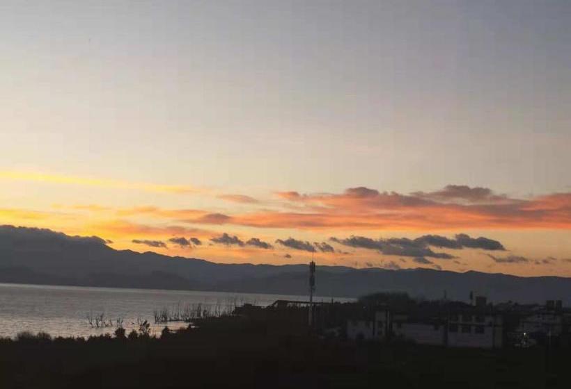 ホテル The Corner Seaview