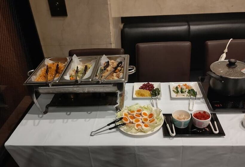 Tsuyama Central Hotel Townhouse