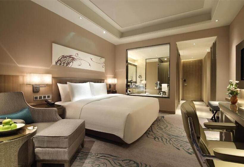 Отель Wanda Realm Siping