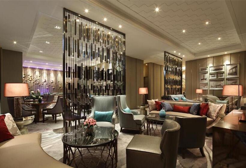 Отель Wanda Realm Siping