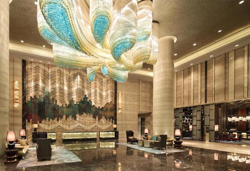 Отель Wanda Realm Siping