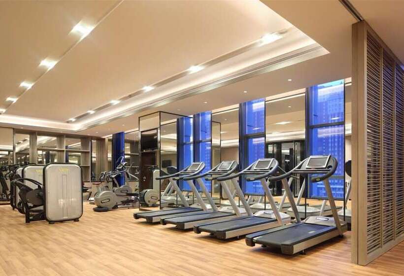 Отель Wanda Realm Siping