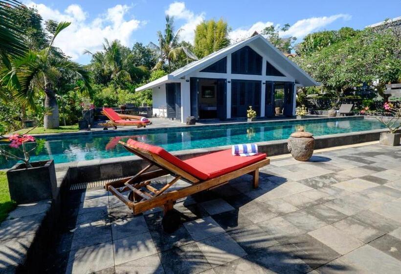 Le Mirage Villa Santai