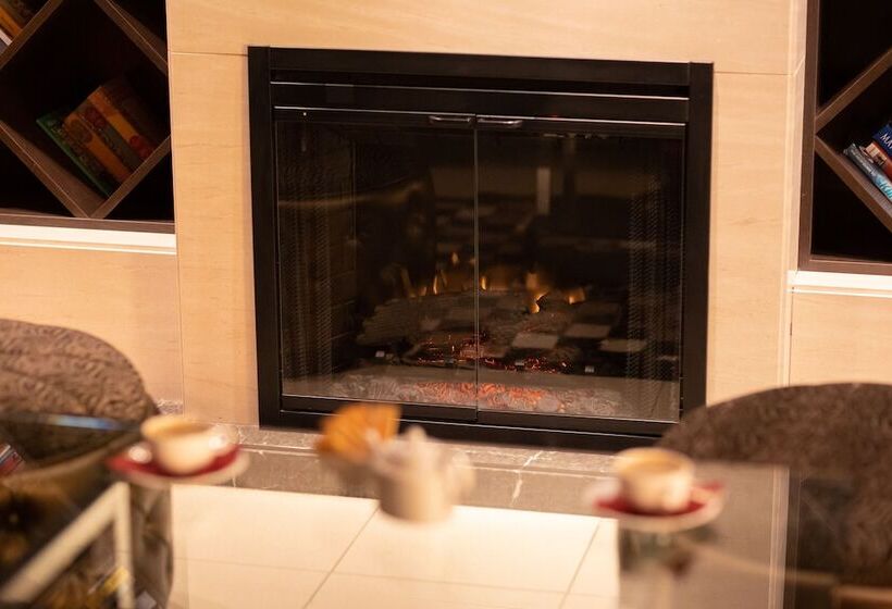 Phoenix Hotel By Hhg