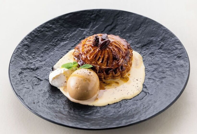 Phoenix Hotel By Hhg