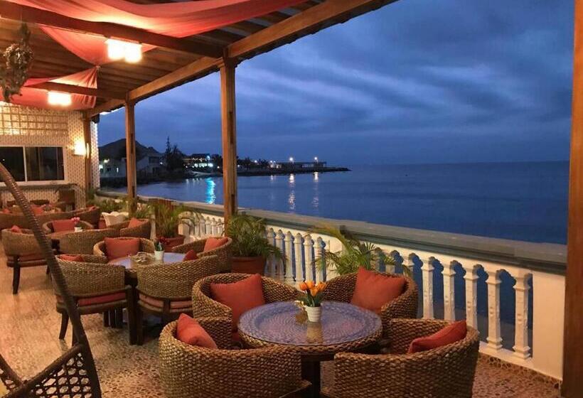 استراحتگاه Residencial Ramire Tour