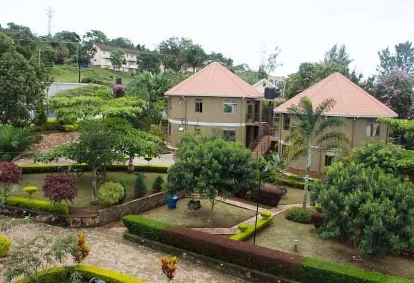 استراحتگاه Santa Maria Hotel Entebbe