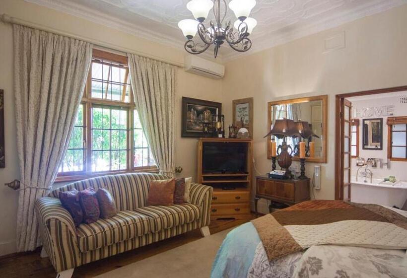 Bed and Breakfast 79 On Ridge