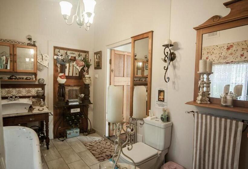 Bed and Breakfast 79 On Ridge