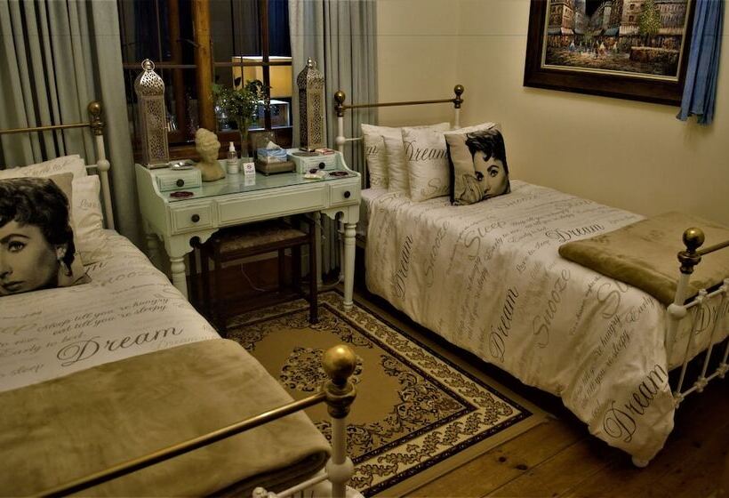 Bed and Breakfast 79 On Ridge