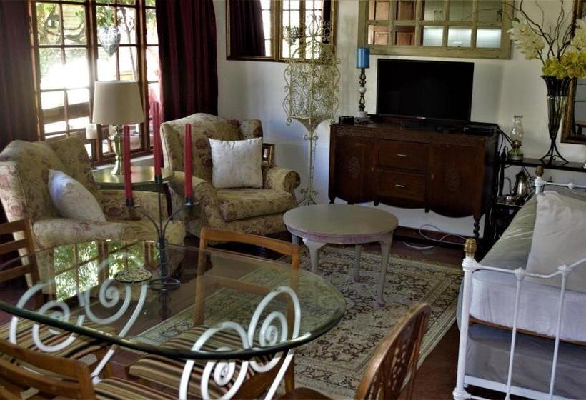 Bed and Breakfast 79 On Ridge