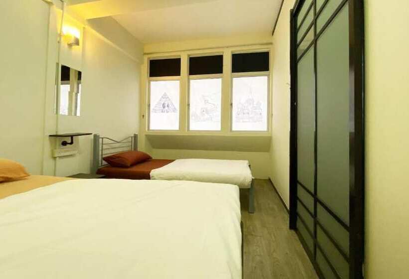 فندق صغير Spot On 89795 The Space Inn