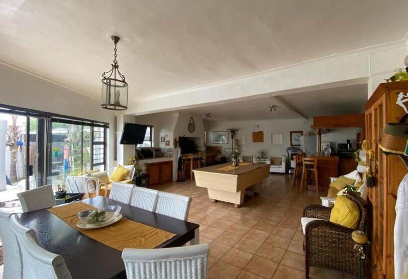 住宿加早餐  Au Plais De Langebaan At Palm Tree Villa