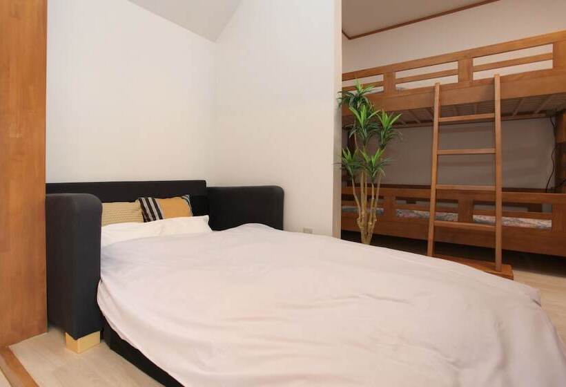 Nocleg ze śniadaniem Fujiyama Base