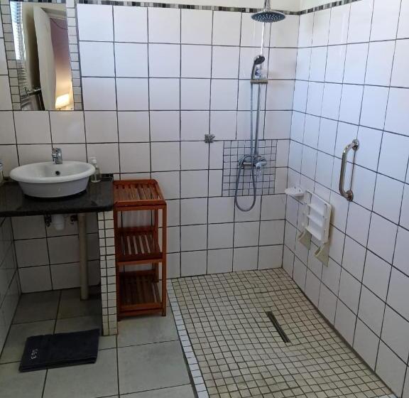 مبيت وإفطار Gewel Guesthouse