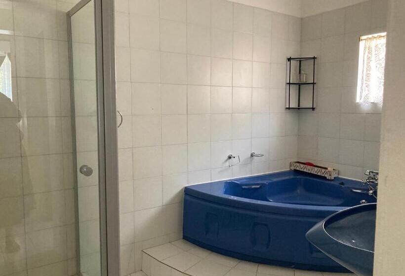 مبيت وإفطار Gewel Guesthouse