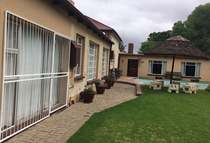 مبيت وإفطار Gewel Guesthouse