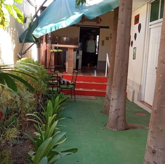 민박 Hostal Ruinas De San Sebastián