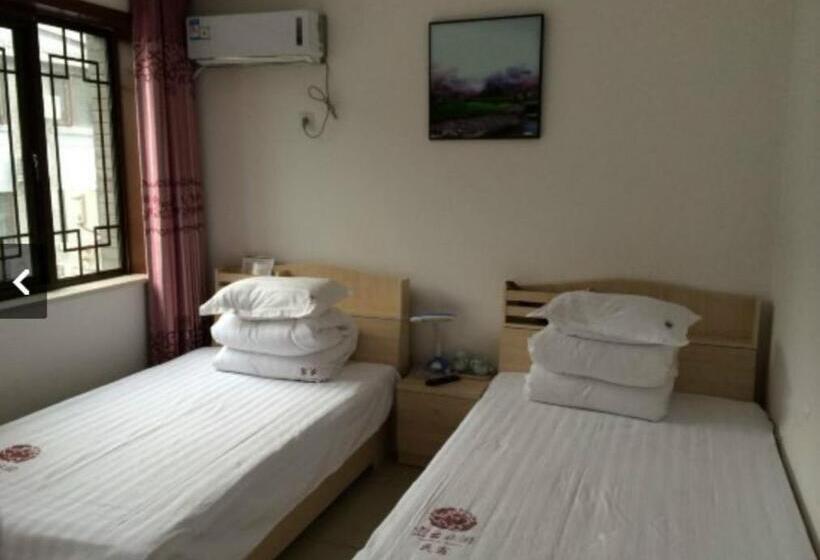 Bed and Breakfast Jumanyuan House