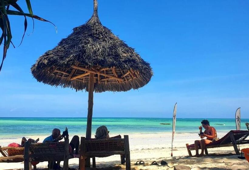 مبيت وإفطار Lazy Beach House