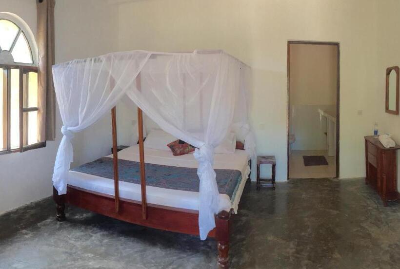 مبيت وإفطار Lazy Beach House