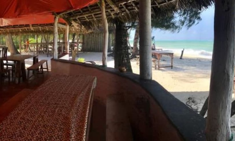 مبيت وإفطار Lazy Beach House